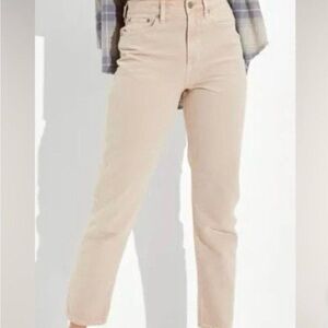 American Eagle Outfitters Mom Strait Tan Cropped Jeans. Sz 12